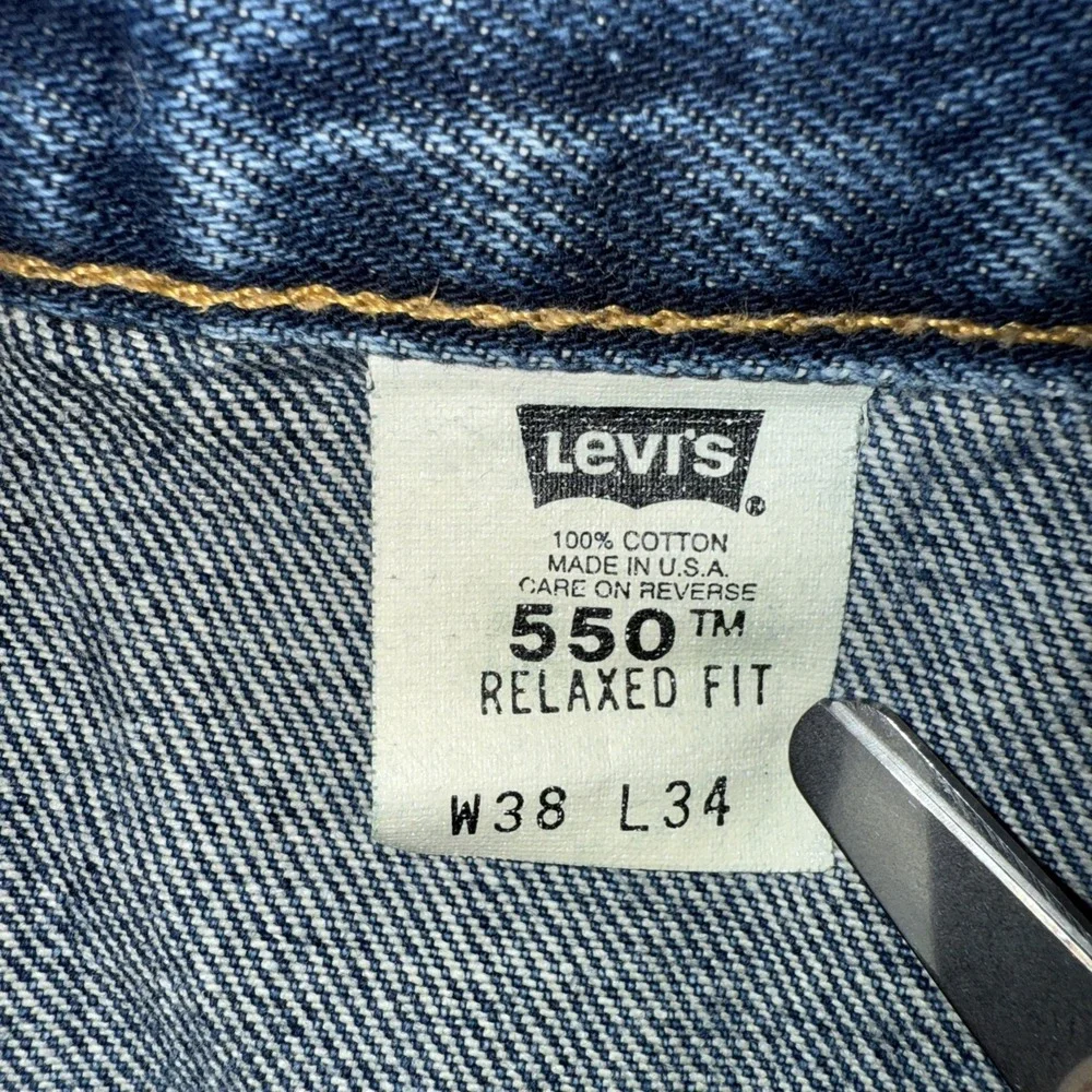 Vintage Levis 550‎ Jeans 38 x 34 Medium Wash Straight Blue Red Tab Denim